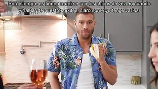 SUBTITULADO en espanol LaSirena69 tiene un dedo en el culo y Spencer Bradley lo sabe