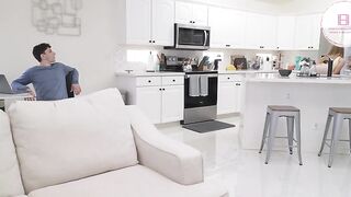 Los Melones De Mi Madrastra  sub esp