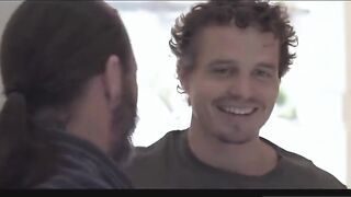 Elena Koshka - Hermanastro está de vuelta sub