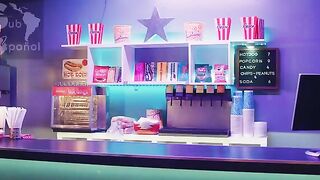 Athena Faris - Déjalos mirar sub