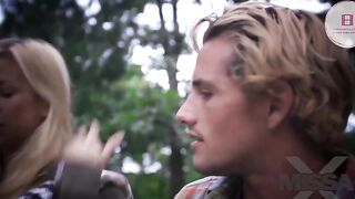 Alexis Fawx - Escapándome Con Mi Madrastra De Campamento sub