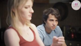 Melody Marks - Consolando a su hermanastro y ven porno Sub Esp