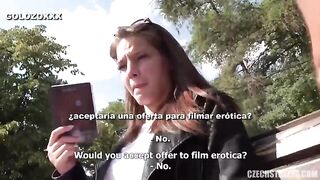 joven hermosa y tímida folla a cambio de dinero - Sub Español