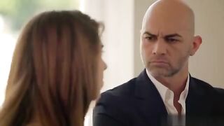 por chocar el carro es castigada sub español