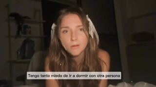 Sexo en la fiesta de pijamas con la hermanastra pequeña - Macy Meadows