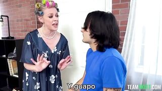 Gigi Dior Dee Williams  Mamá de la Asociación de Padres y Maestros Puma de sangre fría Sub