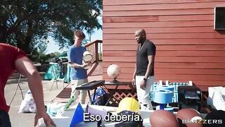 Morena culona folla con un chibolo de polla grande - porno espanol