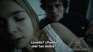 Hermano folla con la hermana....subt.