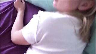 Alex Adams Hermana puta se deja follar por su hermano Sub