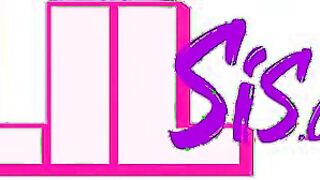 Follo a mi crush que es mi nueva hermanastra (cita)