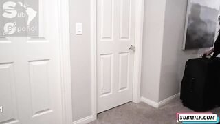 Compartimos cuarto y nos follamos sub