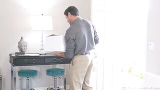 Sexy masaje de la teen cachonda desnuda