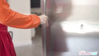 sexy teen en minifalda naranja creampie