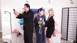 La sexy milf intelectual me folla