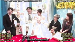 Fotos Eroticas a la Hermosa Esposa Recien Casada con Vestido de Novia al Frente de su Marido NTR