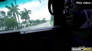 LaSirena69, veneca brillando en USA como actriz...porno