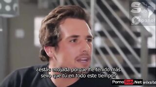 Amor al primer deslizamiento-Nina-Elle Sub Español