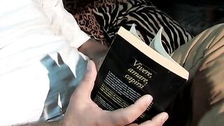 Una extraña familia