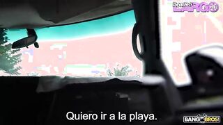 La convencen de follar por dinero en bus sub esp