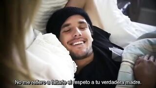 Milf-madre-se va de acampada.sub