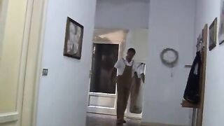 No le digas a nadie mi hijastra