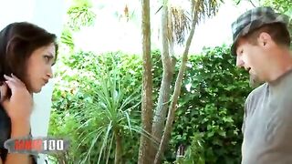 Buenorra Italiana le follan el culo. En Español Valentina blanco