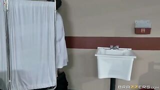 Ariella Ferrera B sub 10 video