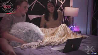 Whitney Wright - Viendo porno con Whitney  sub