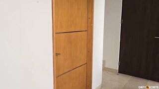 Ladron me rompe el culo en mi cama