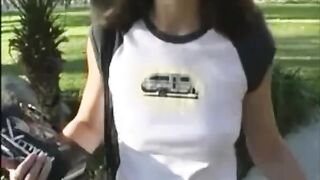 Jovencita Europea DP con dos señores mayores