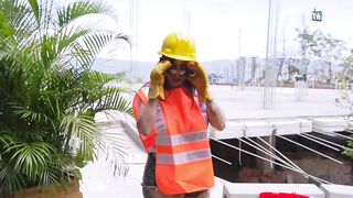 Ingeniera le gusta hacer anal con el martillo 🔨 por el culo jenifer play sexo duro