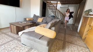 Alexa Poshspicy El amante de mi madre jugó con mi y me llevó a un orgasmo húmedo