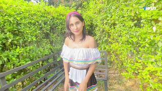 Sexy campesina hace ANAL bailando con la polla dentro JENIFERPLAY