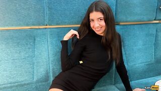 I invited a random guy on a train trip so he could fuck me in Anal !