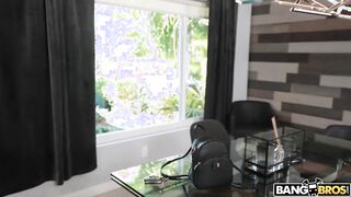 Danielle Renae - La prepara con su hijastro