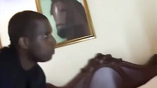 Jovencita latina Isabel interracial. Español Latino