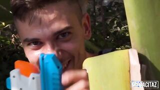 Me quiero follar a tu  mamá ..... con la paisita