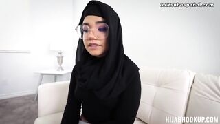 Summers Col - Madrastra musulmana es engañada para grabar follando con su hijastro