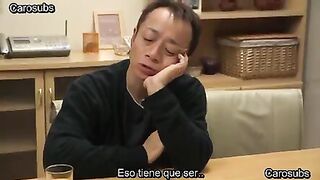 Se le entrega en cuerpo y alma a su papá.