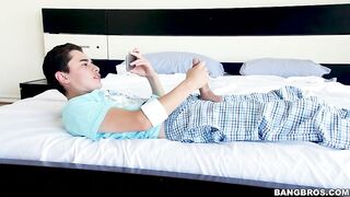 Cherie Deville en Obedece a tu madrastra Sub