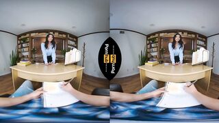 Violet Myers- Spanish lessons