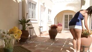 Jasmine Black - Simone Peach, maldito afortunado en un trío anal con dos putas de lujo
