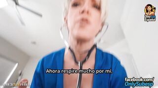 Visita domiciliaria de la enfermera para vaciarle el pene Dee Williams SUB ESPAÑOL