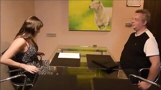 Daphn y Dennis se desnudan frente a la cámara