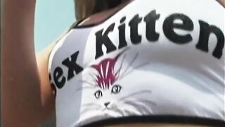 Please 12 .....Coleccionista de coños virgenes