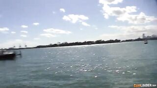 La visita de Abella Anderon