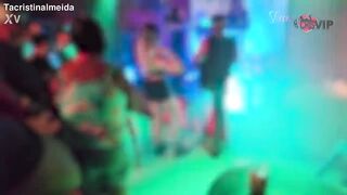 Cogiendo en la fiesta swinger