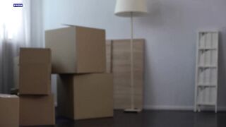 Stepmom does everything to keep me from leaving. (SUB ESP)