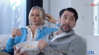 Universitaria Sedienta de Mucho Sexo - Madi Collins - Sub español