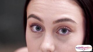 Una Versión Más Putona de Ti Mismo.  Parodia de The Substance - sub español